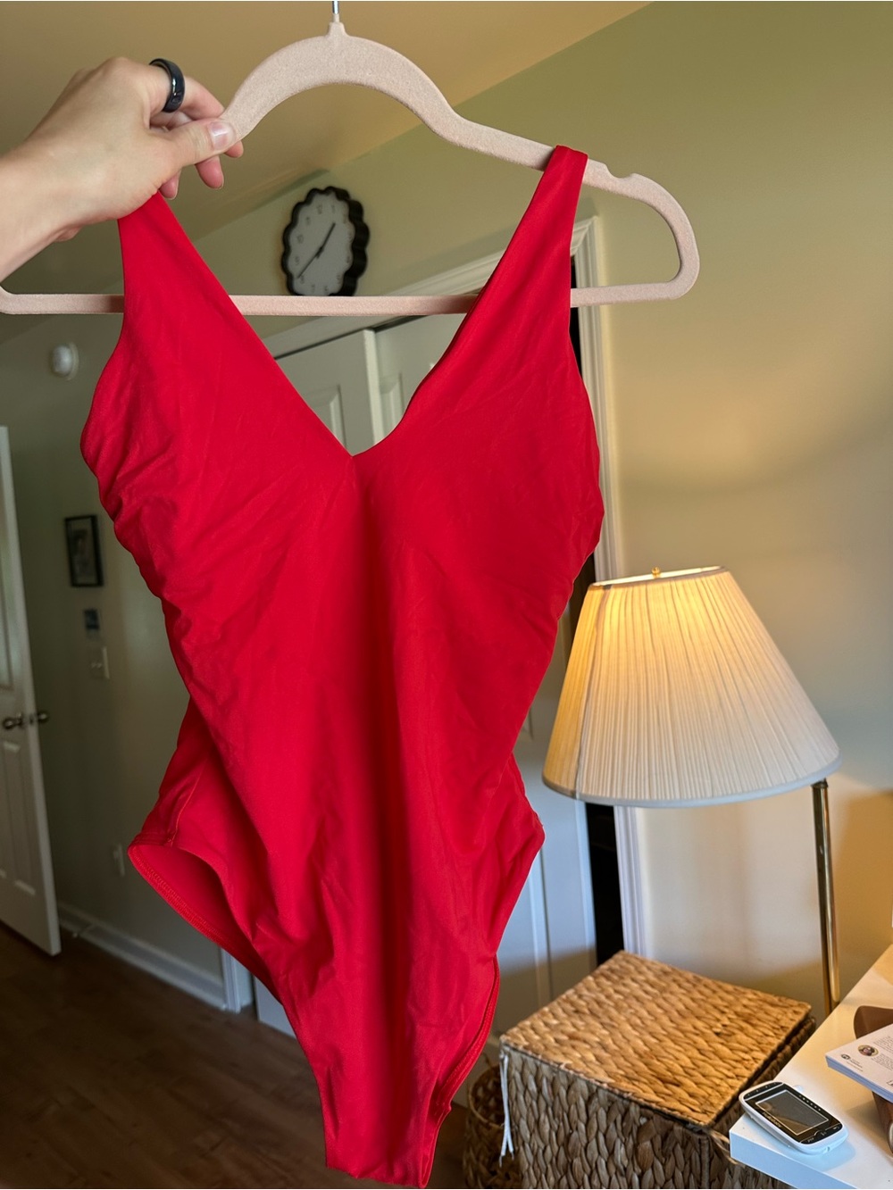 Everlane V-neck One-piece Swimsuit- XS (Baywatch vibes!)
